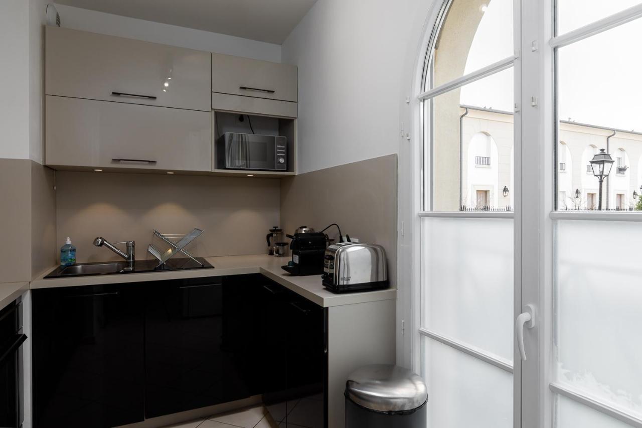 Apartment 2 Bedroomed Near Disneyland Paris With Garden Parking At Серрі Екстер'єр фото